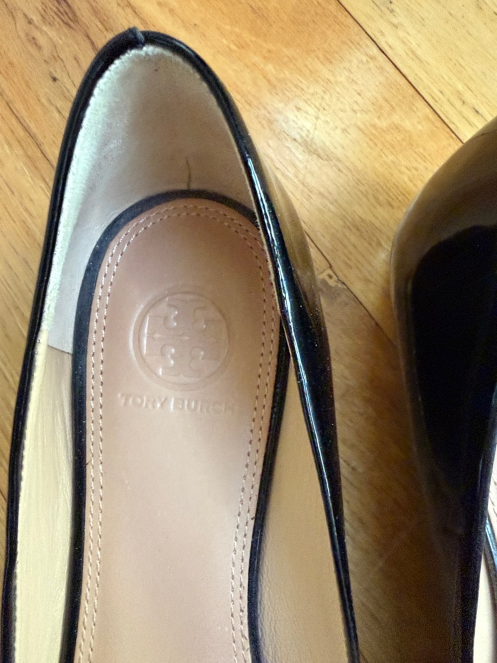 Tory Burch Black Patent Peep-Toe Flats with Grosgrain Bow and Gold Logo Accent - Picture 3 of 5
